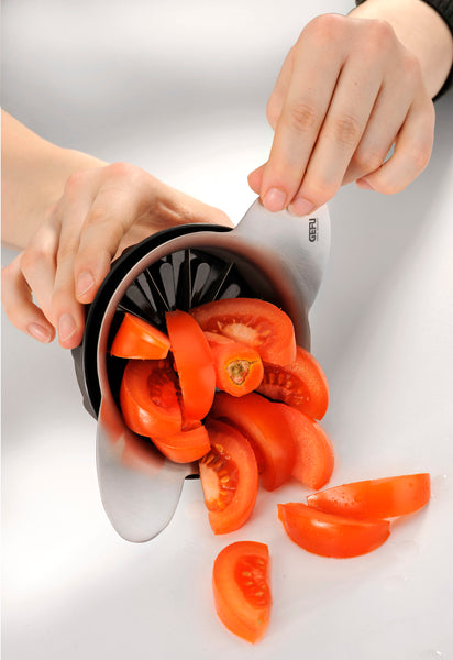 -GEFU- "Pomo" Tomaten-/Apfelteiler mit Auffangschale