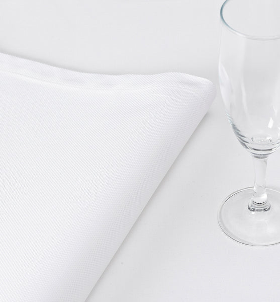 -Le Jacquard Francais- "Offre White Satin" Tischdecke Baumwolle in drei Größen